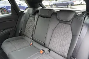 AUDI Q4 e-tron 50 quattro S-LINE!!!