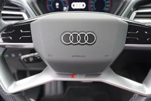 AUDI Q4 e-tron 50 quattro S-LINE!!!
