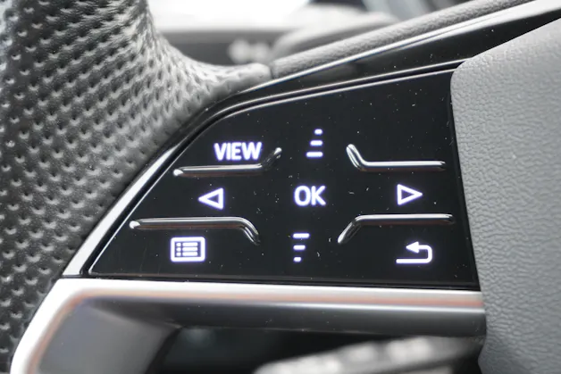 AUDI Q4 e-tron 50 quattro S-LINE!!!