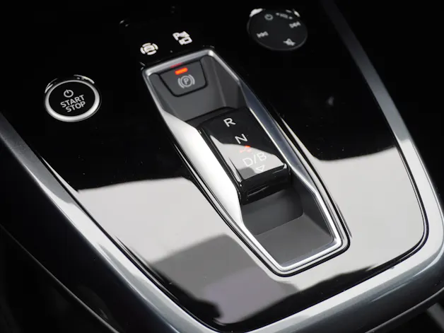 AUDI Q4 e-tron 50 quattro S-LINE!!!