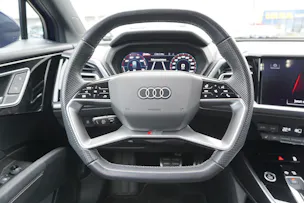 AUDI Q4 e-tron 50 quattro S-LINE!!!
