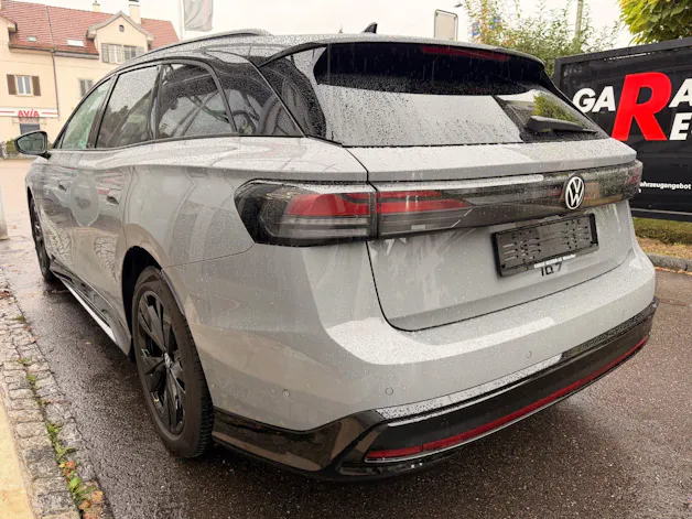 VW ID.7 TOURER PRO 286 PS *** ANHÄNGEKUPPLUNG & VIELES MEHR ***