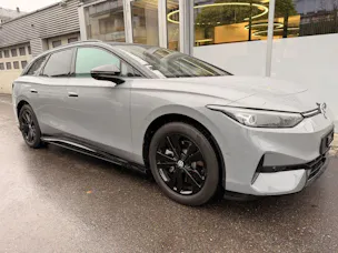 VW ID.7 TOURER PRO 286 PS *** ANHÄNGEKUPPLUNG & VIELES MEHR ***