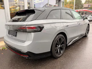 VW ID.7 TOURER PRO 286 PS *** ANHÄNGEKUPPLUNG & VIELES MEHR ***