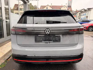 VW ID.7 TOURER PRO 286 PS *** ANHÄNGEKUPPLUNG & VIELES MEHR ***