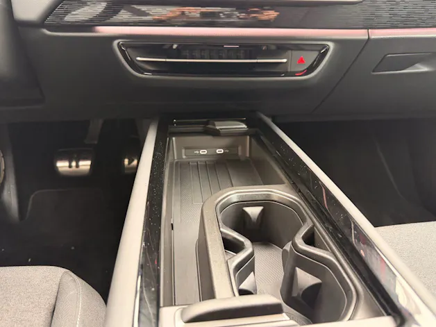 VW ID.7 TOURER PRO 286 PS *** ANHÄNGEKUPPLUNG & VIELES MEHR ***