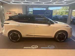 NISSAN Qashqai 1.3 DIG-T MHEV Tekna+ 4x4 Xtronic-Automat