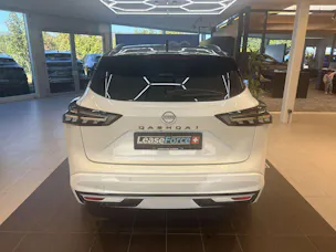 NISSAN Qashqai 1.3 DIG-T MHEV Tekna+ 4x4 Xtronic-Automat