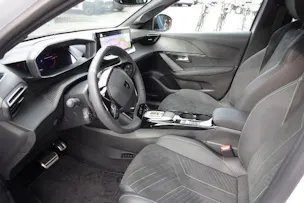PEUGEOT 208 1.2 MHEV 145 GT