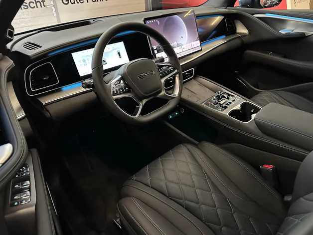 BYD Sealion 7 91,3 kWh Excellence AWD