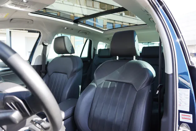 SKODA Kodiaq 2.0 TDI CR L&K 4x4 DSG 7-PLÄTZER!!!
