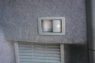 SKODA Kodiaq 2.0 TDI CR L&K 4x4 DSG 7-PLÄTZER!!!