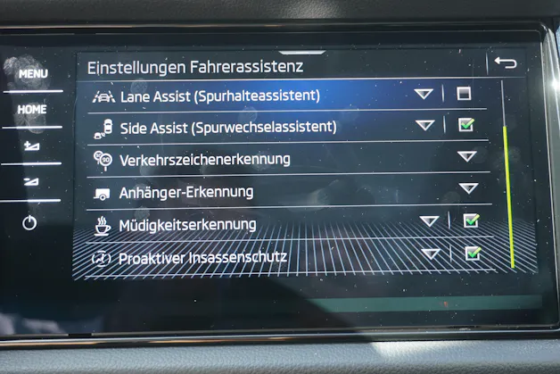 SKODA Kodiaq 2.0 TDI CR L&K 4x4 DSG 7-PLÄTZER!!!