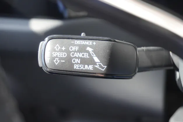SKODA Kodiaq 2.0 TDI CR L&K 4x4 DSG 7-PLÄTZER!!!