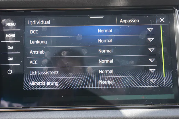 SKODA Kodiaq 2.0 TDI CR L&K 4x4 DSG 7-PLÄTZER!!!