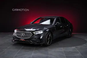 MERCEDES-BENZ E 200 AMG Line / Hyperscreen / Rückfahrkamera / el.Sitze