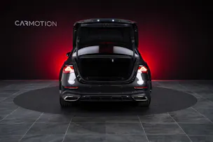 MERCEDES-BENZ E 200 AMG Line / Hyperscreen / Rückfahrkamera / el.Sitze