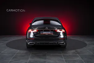 MERCEDES-BENZ E 200 AMG Line / Hyperscreen / Rückfahrkamera / el.Sitze