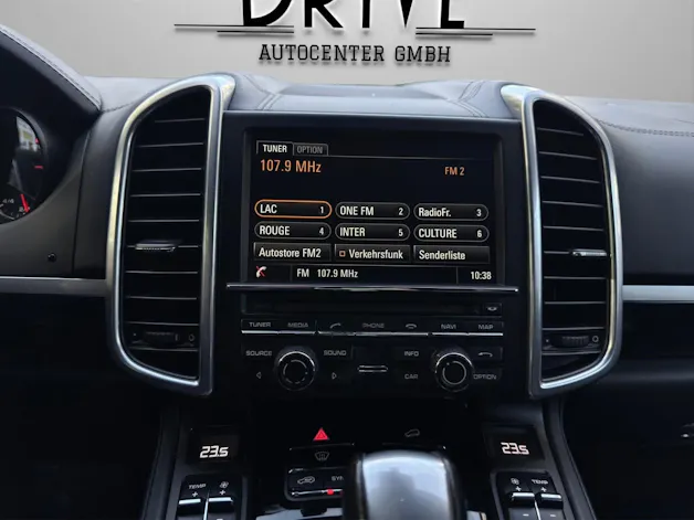 PORSCHE Cayenne Diesel *Rückfahrkamera*Sitzheizung vorne + hinten uvm.*