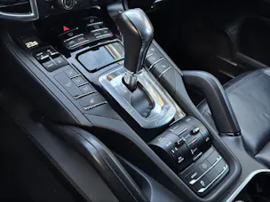 PORSCHE Cayenne Diesel *Rückfahrkamera*Sitzheizung vorne + hinten uvm.*