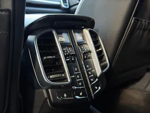PORSCHE Cayenne Diesel *Rückfahrkamera*Sitzheizung vorne + hinten uvm.*