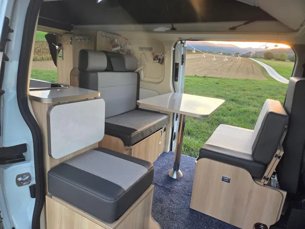 FORD Transit Custom Van 300 L2H1 Trend A