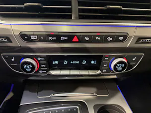 AUDI Q7 3.0 TDI quattro tiptronic S-line