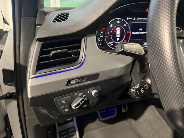 AUDI Q7 3.0 TDI quattro tiptronic S-line