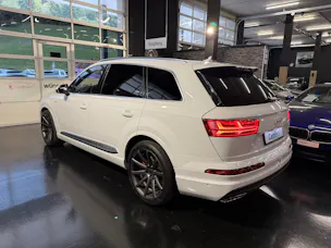 AUDI Q7 3.0 TDI quattro tiptronic S-line