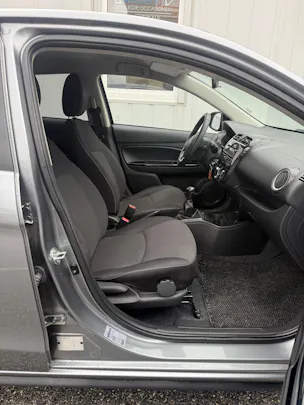 Mitsubishi Space Star 1.2 Style *ERST 15'000 KM*