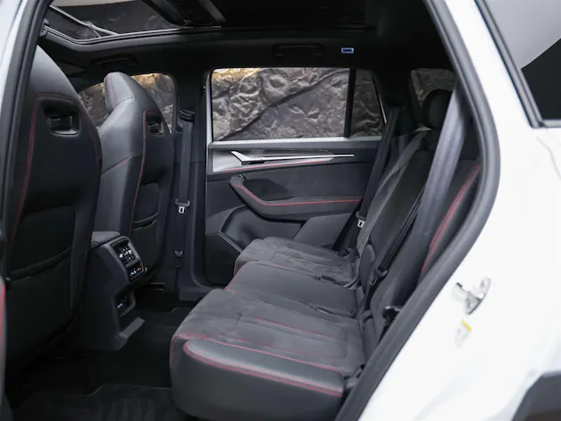 SKODA Kodiaq 2.0 TSI RS 4x4 *Head Up*Panorama*Standheizung*