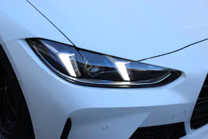 BMW M4 Coupé Competition M xDrive Individual *Frozen Brilliant White Metallic* 🎉1.88%-LEASINGAKTION🎉