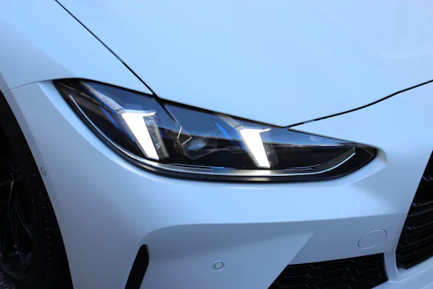 BMW M4 Coupé Competition M xDrive Individual *Frozen Brilliant White Metallic* 🎉1.88%-LEASINGAKTION🎉