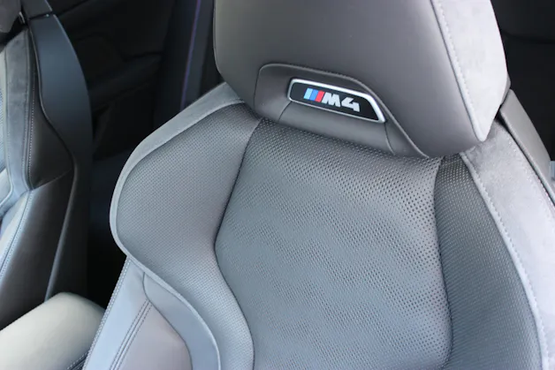 BMW M4 Coupé Competition M xDrive Individual *Frozen Brilliant White Metallic* 🎉1.88%-LEASINGAKTION🎉