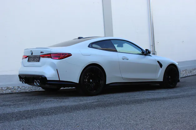 BMW M4 Coupé Competition M xDrive Individual *Frozen Brilliant White Metallic* 🎉1.88%-LEASINGAKTION🎉