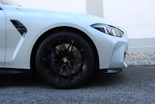BMW M4 Coupé Competition M xDrive Individual *Frozen Brilliant White Metallic* 🎉1.88%-LEASINGAKTION🎉