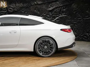 MERCEDES-BENZ CLE 200 Coupé AMG Line 9G-Tronic *Werksgarantie*Panorama*Lenkradheizung*