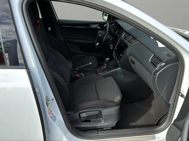 SKODA Octavia Combi 2.0 TDI RS 4x4 DSG