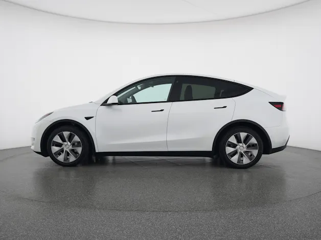 Tesla Model Y Long Range