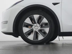 Tesla Model Y Long Range