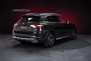 MERCEDES-BENZ GLC 200 Avantgarde 4matic / Rückfahrkamera / el.Sitze / Ambientebeleuchtung