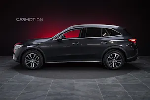 MERCEDES-BENZ GLC 200 Avantgarde 4matic / Rückfahrkamera / el.Sitze / Ambientebeleuchtung