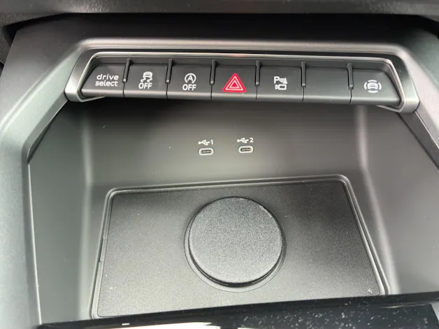 AUDI A3 Sportback TFSI 85 kW Ambition S-tronic