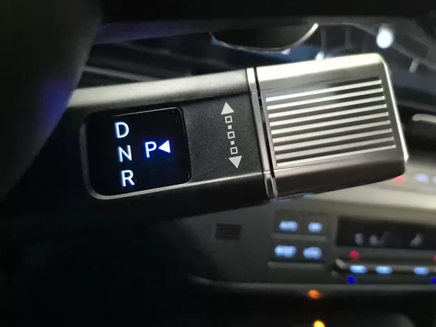 HYUNDAI Kona 65,4 kWh Electric Amplia