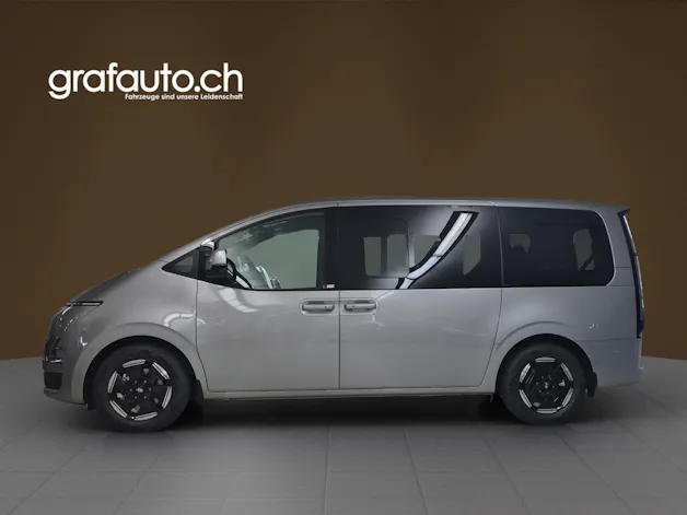 HYUNDAI Staria Wagon 84 kWh Vertex