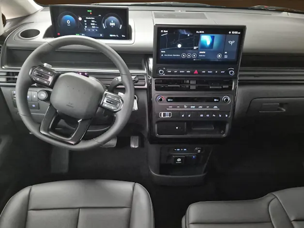 HYUNDAI Staria Wagon 84 kWh Vertex