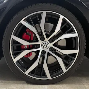 VW Golf VII 2.0 TSI GTI Performan