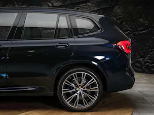 BMW X3 xDrive 48V M40d *Panorama*Laser*Head-Up*Harman/Kardon*