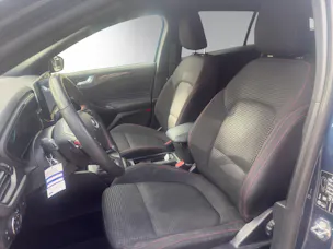 FORD Focus 1.0 MHEV ST-Line Automat