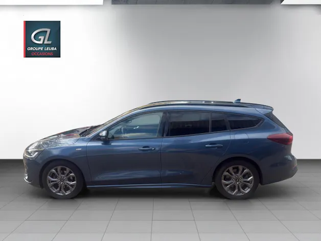 FORD Focus 1.0 MHEV ST-Line Automat